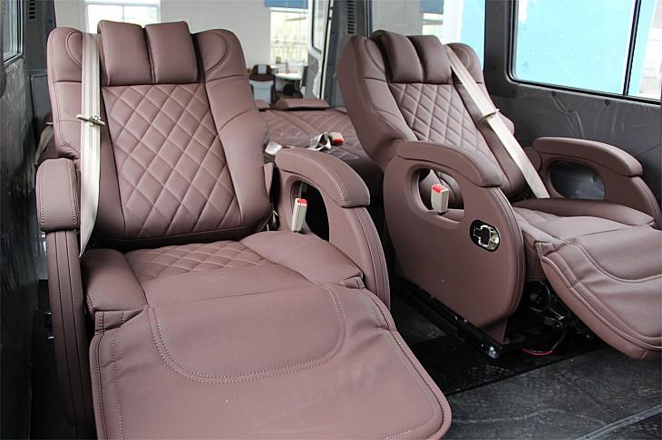 Iveco seat.jpg Iveco seat.jpg